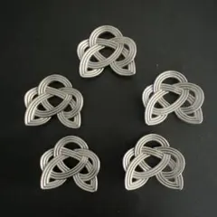 Item thumbnail for item 2d138a37-ccdf-499d-9b34-35bd2a4e99df