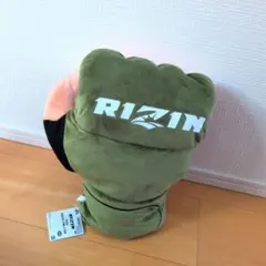 RIZIN BIGグローブぬいぐるみ オープンフィンガーグローブ」をビッグサイズでぬいぐるみ化