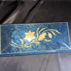 Item thumbnail for item 130fc972-b0bc-462d-8b9d-b2da4a95807b