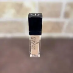 ディオールスキンフォーエヴァースキンコレクトコンシーラー