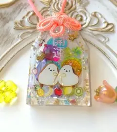 匿名配送✨シマエナガお守り風シェイカー♥フルーツキャンディ