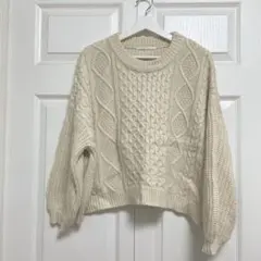 RETRO GIRL ホワイト　ニット