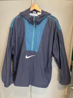 Nike ナイロンジャケット ネイビーとターコイズ