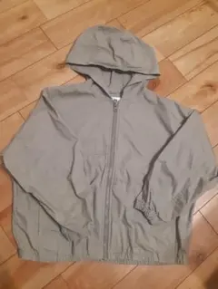 UNIQLO グレー フード付きジャケット 130cm