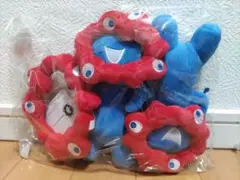 ミャクミャク　かばんにつけられるぬいぐるみ