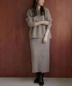 トップスxスカートニットセットアップ　アーバンリサーチサニーレーベル　ニット