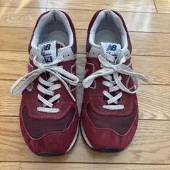 Item thumbnail for item 49627bf0-3fa0-43a2-8528-47eec4217e74