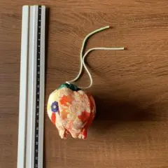 手作り手芸　ざくろモチーフの飾り　約7cm