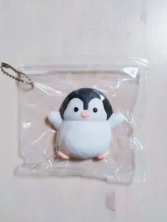 スクイーズ　ペンギン　キーホルダー　ぷにぷに かわいい