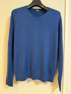 【割安美品】UNIQLO 青 Vネック ニットセーター M