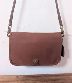 Item thumbnail for item 8a3658e9-5e96-4385-b4a3-aad73afd4125