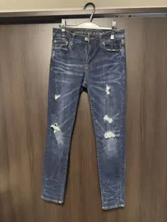 AMERICAN EAGLE ダメージデニムパンツ