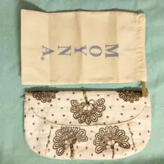 値下げ♥レア MOYNA シルクビーズ クラッチバッグパーティバッグ