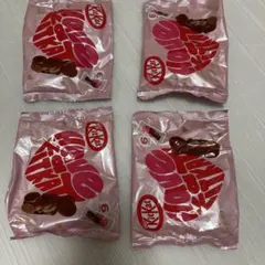 最終値下げ‼️KitKat Heartful Bear 4袋セット　おまけ付き‼️