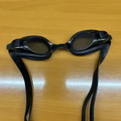 水泳ゴーグル ブラック