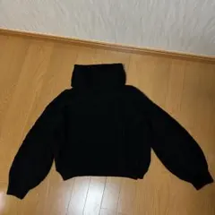 ブラック ケーブルニット タートルネック セーター 黒