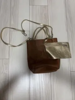 DANIER トートバッグ レザー グレー ビジネス シンプル 開口部 