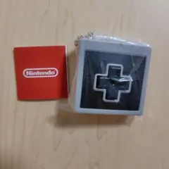 NINTENDOショップ限定ガチャ　コントローラーキーホルダー 十字ボタン