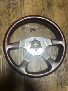 MOMO ホーンボタン ウッド ステアリング37cm/NARDI/イタルボランテ