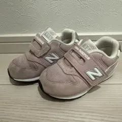 new balance 996 キッズスニーカー