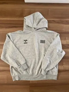 NON ロゴ刺繍ビッグパーカー