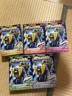 【新品未組立】　ミニプラ 烈車戦隊トッキュウジャー 烈車合体サファリガオー