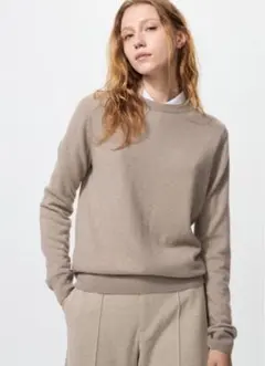 美品❗️UNIQLO✨カシミア100% クルーネックセーター ベージュ