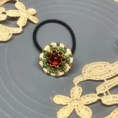 ヴィンテージボタン　ビーズ刺繍　ヘアゴム