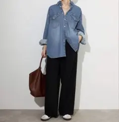 新品 IENA ニュアンスシャツ ネイビー - メルカリ