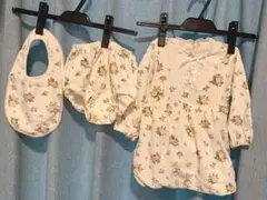 花柄 ベビー服 ワンピース ブルマ スタイ 3点セットのサムネイル