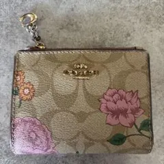 美品☆COACH 花柄 ジュエリーケース シグネチャー ピンク 希少 ポーチ 美品☆COACH 花柄 ジュエリーケース シグネチャー ピンク 希少 ポーチ