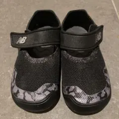 New Balance ベルト付きサンダル 15 US