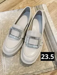 LE TALON ビジュー 厚底ローファー 23.5センチ　アイボリー　美品のサムネイル