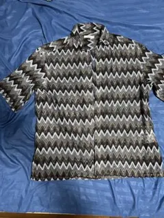 a.v.v メンズシャツのサムネイル
