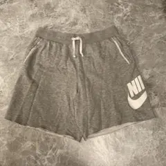 NIKE XLサイズ　メンズ　ショートパンツ