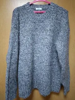 レディース　a.v.vニットセーター 長袖 バックスリット入り　未着用