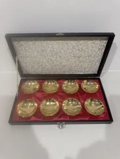 遺品整理 金杯、イミテーションアクセサリー まとめ - メルカリ