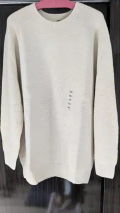 3Dクルーネックセーター