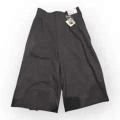 ユニクロ ダークグレー キュロット XLサイズ丈短め