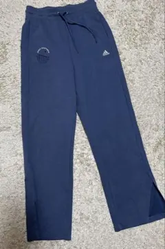 adidas ネイビー ジャージパンツ