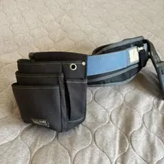 Item thumbnail for item 779422e7-e5b3-4ee9-aaf7-08968b5d64c6