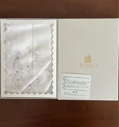 WAKO 和光 刺繍ハンカチ タグ付き 未使用 レース 花柄　ギフトボックス入りのサムネイル