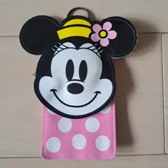 Disney RESORT ピンク・ミニー パスケース