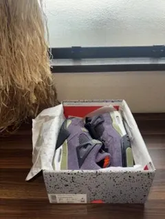 Jordan 4 Retro Canyon Purple 24.5cmのサムネイル
