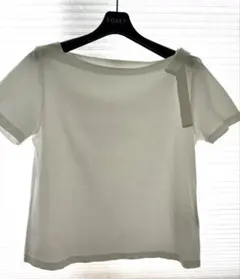 フォクシー　ホワイト　リボンTシャツのサムネイル