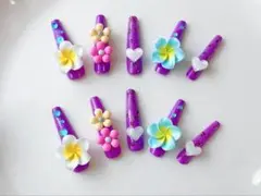 Item thumbnail for item 233534be-3a3e-46ab-989a-96011e519fda