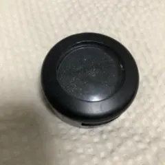 M・A・C スモール アイシャドウ　ブラックタイド