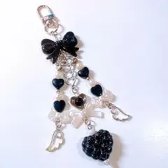 BK15 ビーズキーホルダー コレクトブック 黒 ブラック チャーム y2k