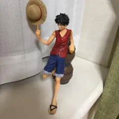 ワンピース モンキー・D・ルフィ フィギュア 樽付き