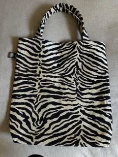 Item thumbnail for item d4769ec6-7b72-4782-8f1c-59f99fc8709b